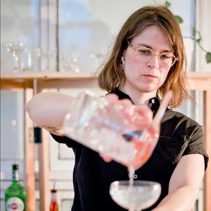 Anne. Mostly Canadian slow fashion. All my listings are from my own closet!